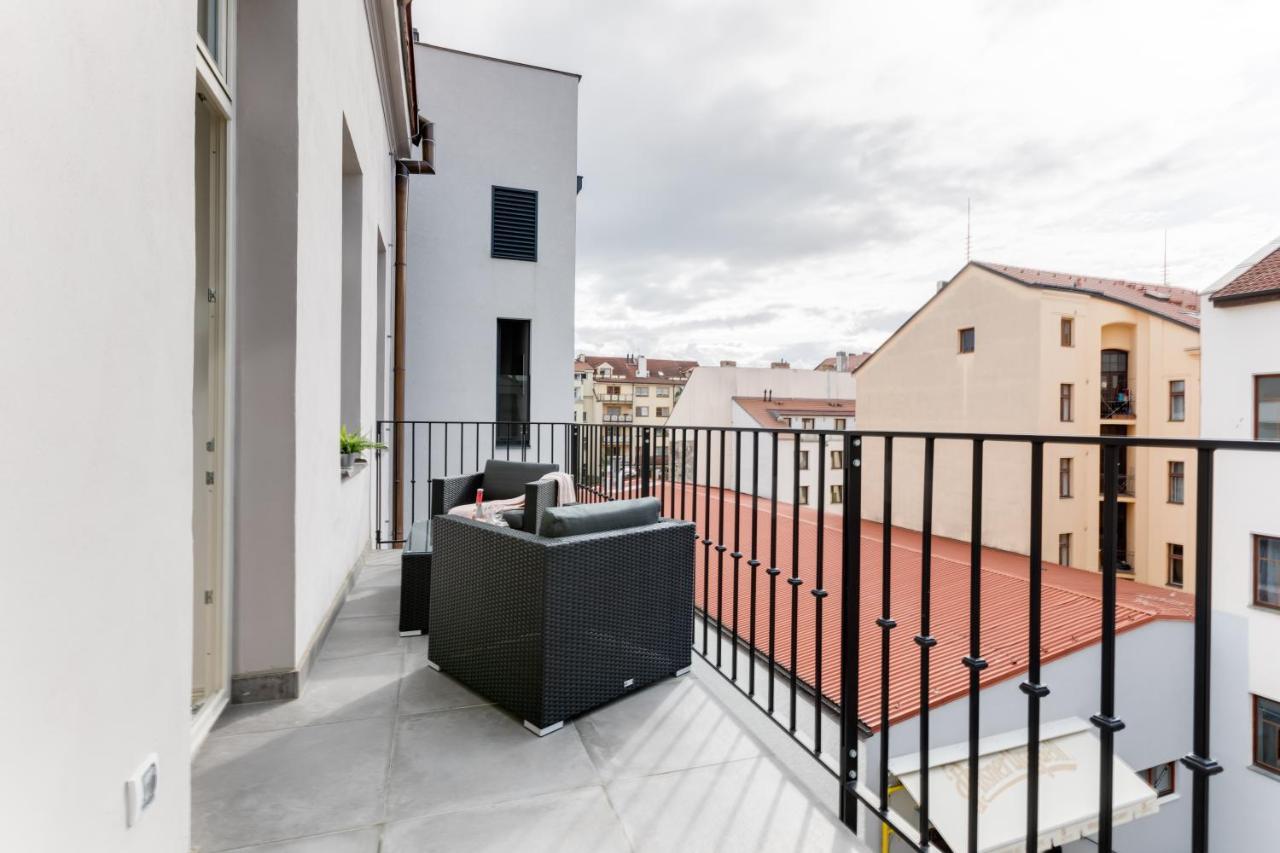 Ferienwohnung Andel Design Duplex, Ac, Garage Prag Exterior foto