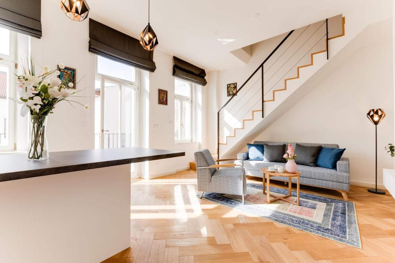 Ferienwohnung Andel Design Duplex, Ac, Garage Prag Exterior foto