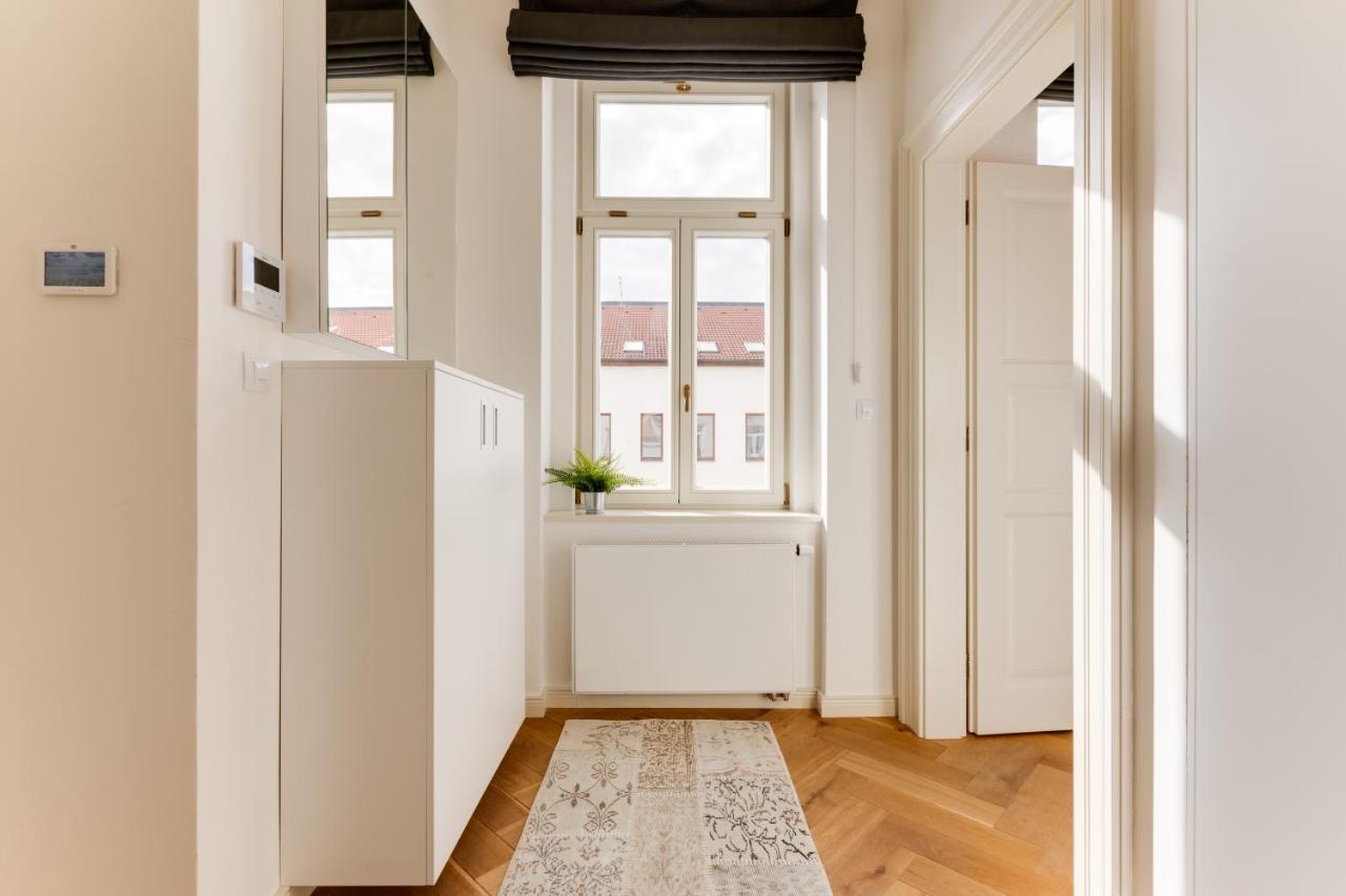Ferienwohnung Andel Design Duplex, Ac, Garage Prag Exterior foto