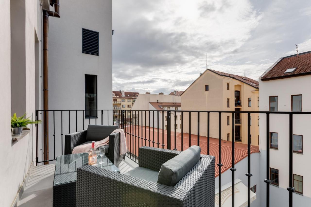 Ferienwohnung Andel Design Duplex, Ac, Garage Prag Exterior foto